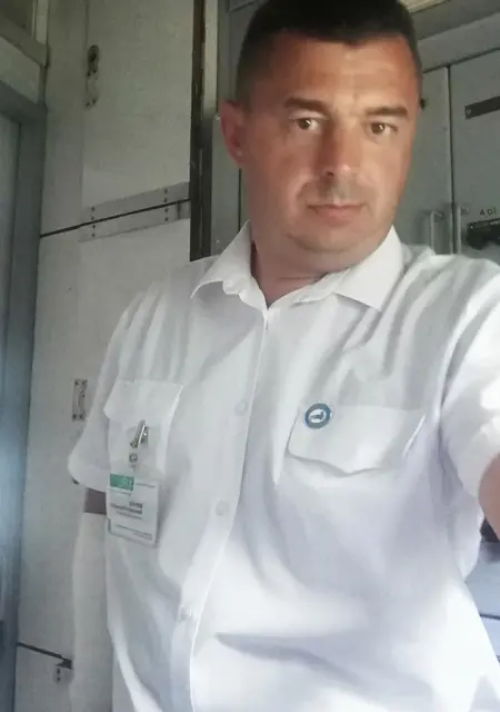 Я Николас, 46, из Бреста, ищу знакомства без обязательств