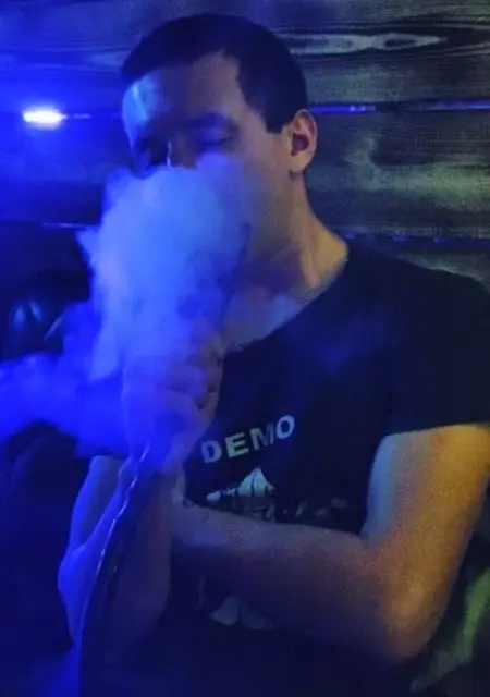 Я Дмитрий, 28, знакомлюсь для постоянных отношений в Нью-дели