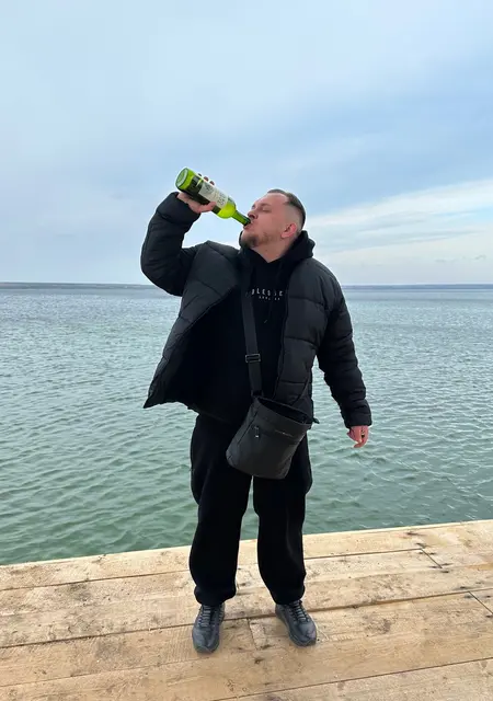 Николай из Одессы, мне 29, познакомлюсь для дружбы