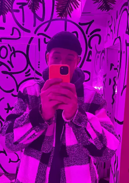 Инокентий из Барановичей, мне 26, познакомлюсь для вирта