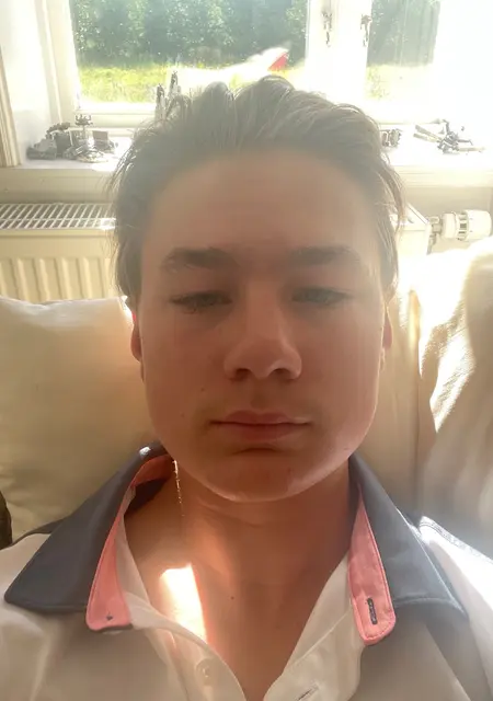 Big Cock из Уппландс Весбя, ищу на сайте вирта