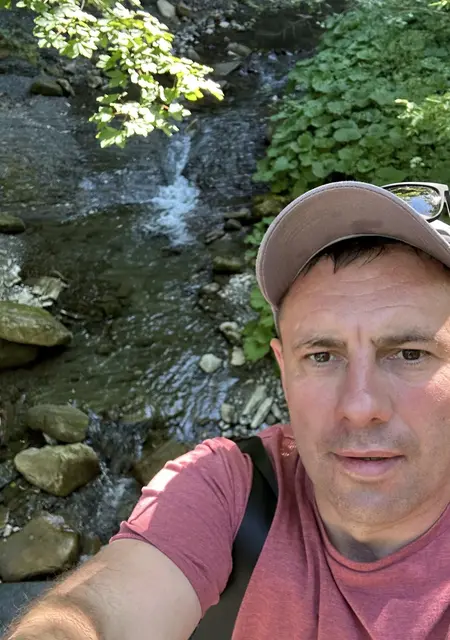 Володимир из Киева, мне 43, познакомлюсь для вирта