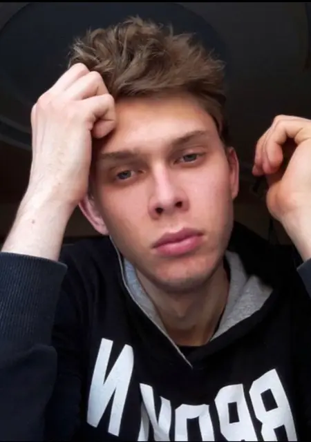 Nikita из Чернигова, ищу на сайте приятное времяпровождение