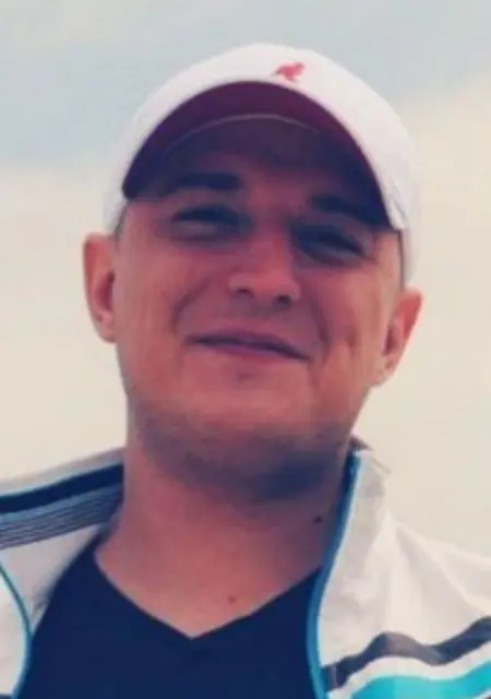 Я Александр, 32 років з Кропивницького, шукаю знайомство для постійних стосунків