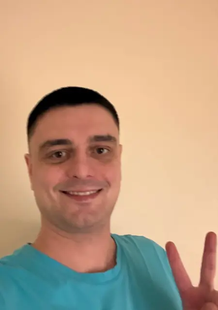 Макс из Софии, ищу на сайте знакомства без обязательств