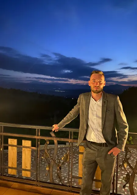 Я Ivan, 31, из Ивано-Франковска, ищу знакомство для приятного времяпровождения