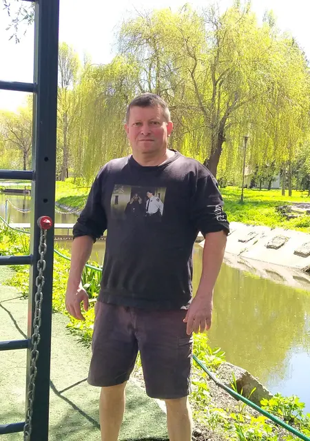 Сергей из Харькова, мне 53, познакомлюсь для постоянных отношений