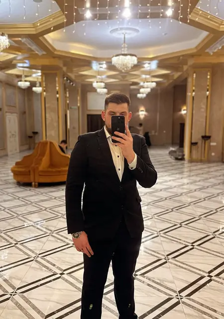 Павел из Актау, ищу на сайте общение