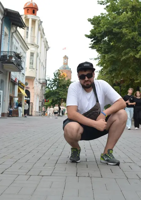 Я Виктор, 34, из Винницы, ищу знакомство для открытые отношения