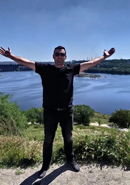 Женя из Ярмолинцев, ищу на сайте знакомства без обязательств