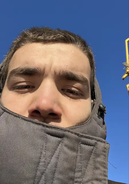 Артур из Киева, ищу на сайте знакомства без обязательств