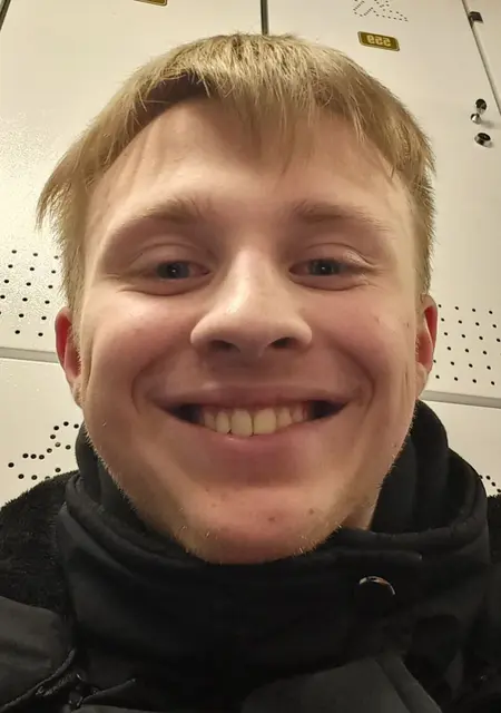 Никита з Дніпра, шукаю на сайті знайомства на одну ніч