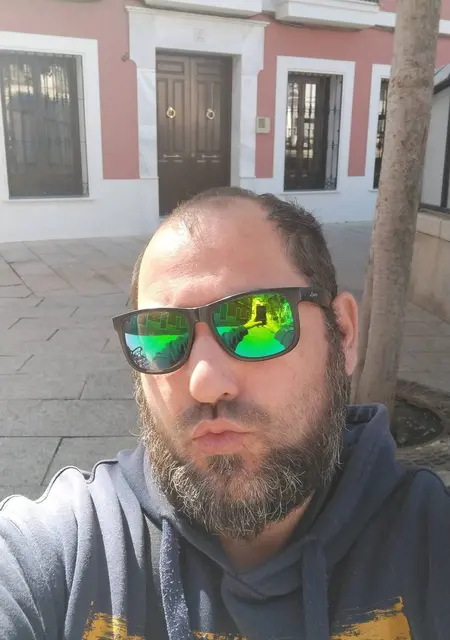 Juan Manuel Ruiz de Badajoz, busco en el sitio conversación virtual