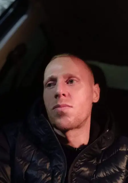 Андрей из Николаева, ищу на сайте знакомства без обязательств