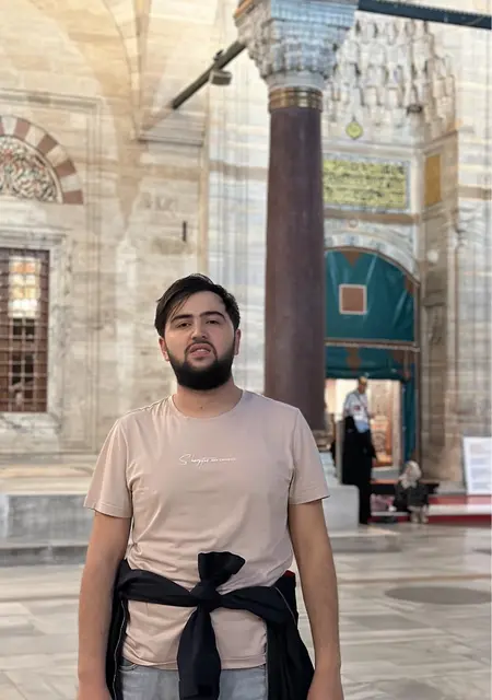 Iskandar из Ташкента, мне 25, познакомлюсь для приятного времяпровождения