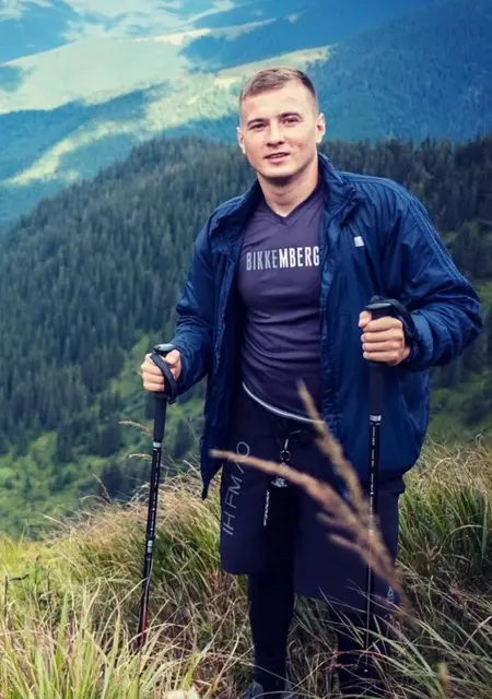 Я Виталий, 32, знакомлюсь для приятного времяпровождения в Золочеве