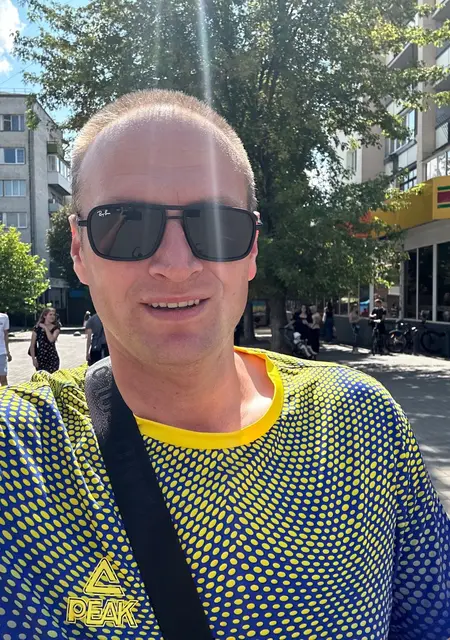 Богдан из Луцка, мне 35, познакомлюсь на одну ночь