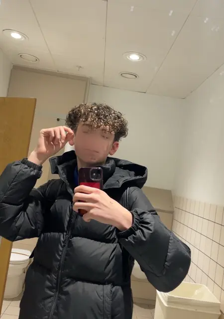 I'm Harrie, 25 from Oxford, seeking connections for no strings attached