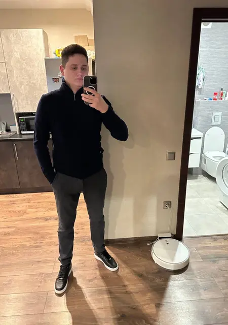 Я Саша, 27 років з Луцька, шукаю знайомство для спілкування