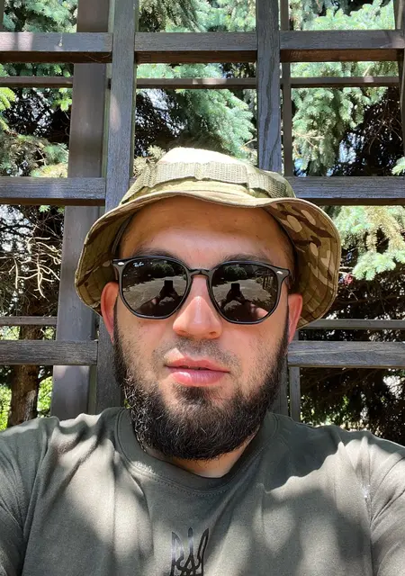 Дмитрий из Николаева, ищу на сайте общение