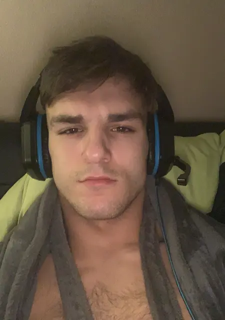 Я Kamilek, 25, из Брно, ищу знакомства без обязательств