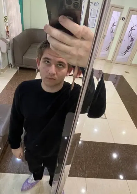 Mark из Лондона, ищу на сайте открытые отношения