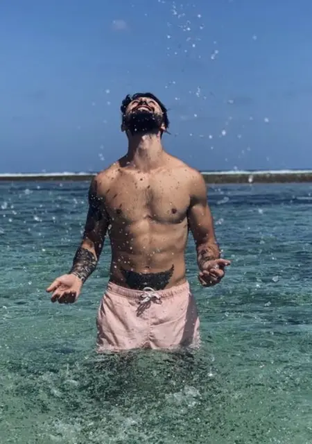 Леонид из Видина, мне 34, познакомлюсь для открытые отношения