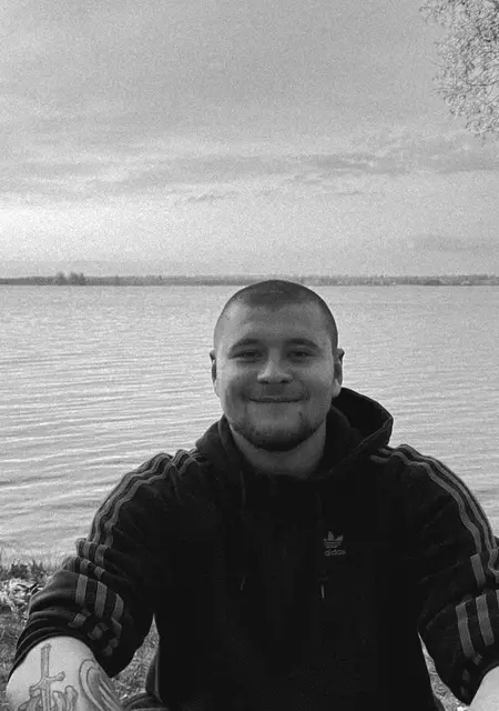 Максим из Тернополя, ищу на сайте знакомства без обязательств