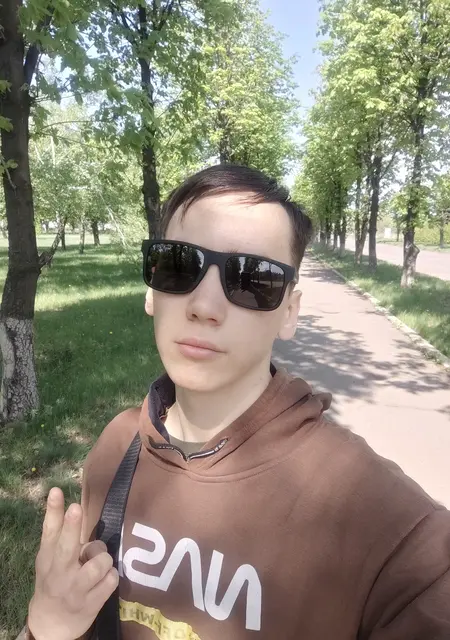 Я Killakill, 19, из Перевальска, ищу знакомство для открытые отношения