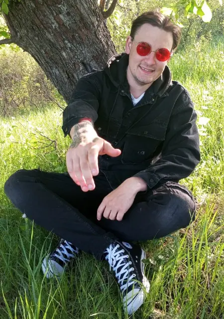 Алексей из Киева, мне 30, познакомлюсь для общения