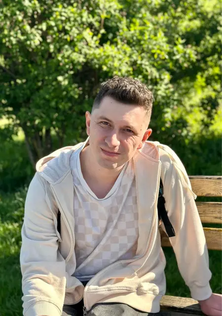 Андрей из Чернигова, ищу на сайте знакомства на одну ночь