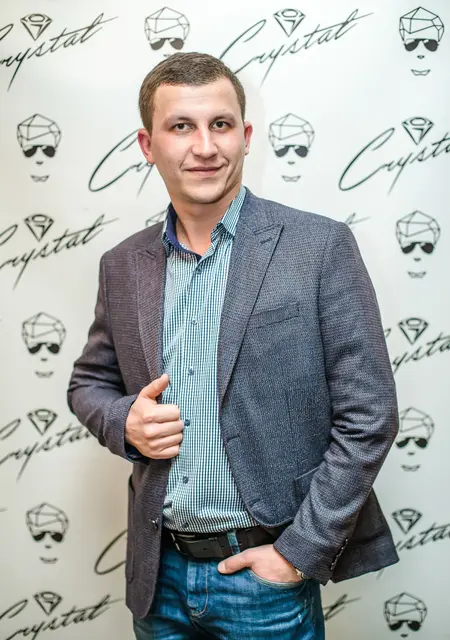 Я Алекс, 51, из Днепра, ищу знакомства без обязательств