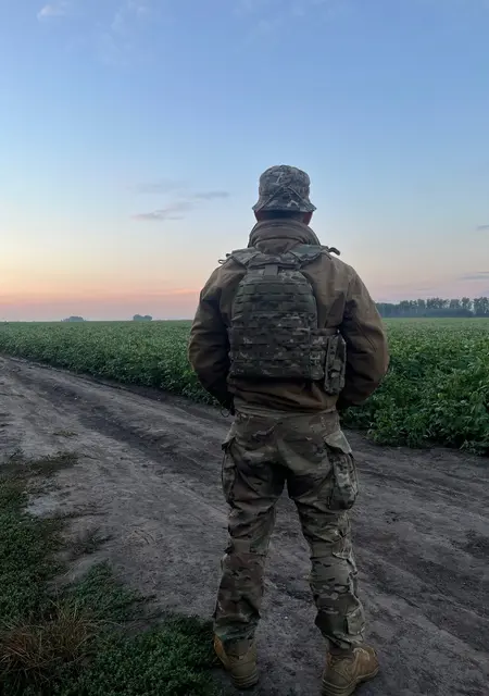 Іван з Житомира, мені 20 років, познайомлюсь без зобов'язань