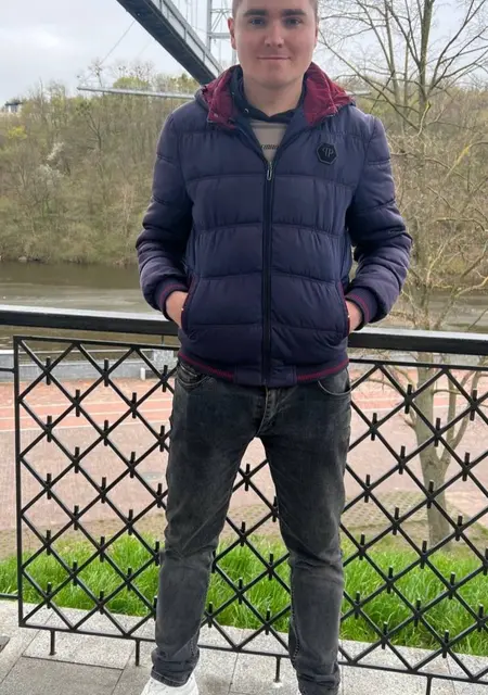 Я Zloy, 27, из Житомира, ищу знакомства без обязательств