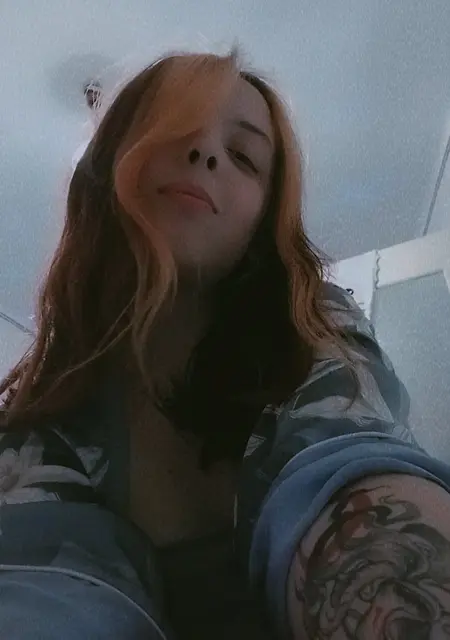 Нессі из Александрии, мне 21, познакомлюсь для вирта