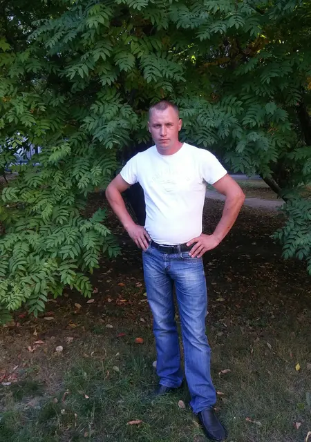 Я Александр, 35 років, знайомлюсь без зобов'язань у Макіївці