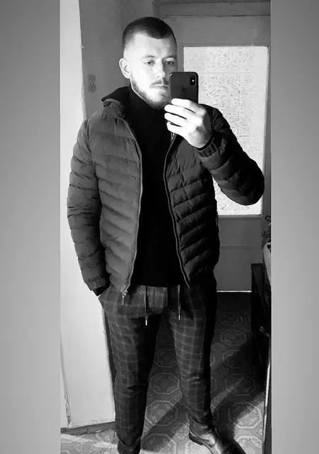 Я Павел, 32, знакомлюсь для общения в Николаеве