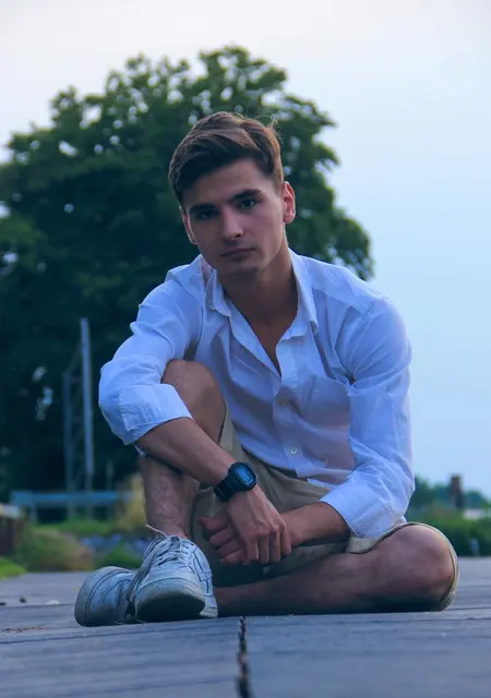 Я Александр, 21, из Берлина, ищу знакомство для общения