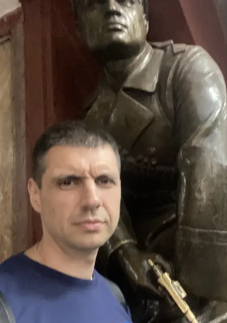 Александр из Амстердама, ищу на сайте вирта