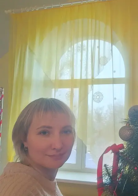 Я Ирина, 40, знакомлюсь для постоянных отношений в Горловке