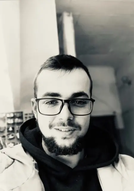 Vadim з Харкова, шукаю на сайті спілкування