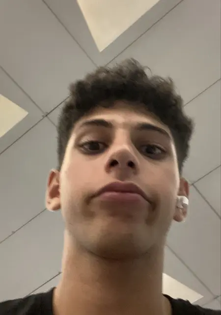 Я Vmarmelad, 20, из Санта-Колома-де-Граманет, ищу знакомства на одну ночь