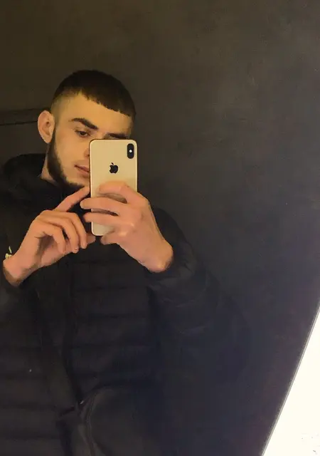 Я Armani, 20, знакомлюсь на одну ночь в Кривом Роге