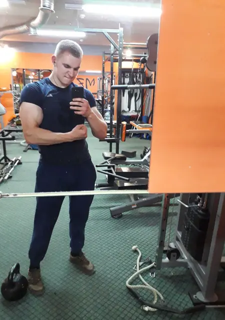 Я Дима, 26, знакомлюсь без обязательств в Борисове