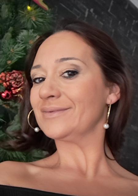 Arantxa из Валенсии, мне 42, познакомлюсь на одну ночь