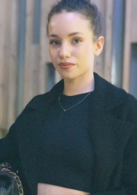 Alisa з Івано-Франківськ, шукаю на сайті спілкування