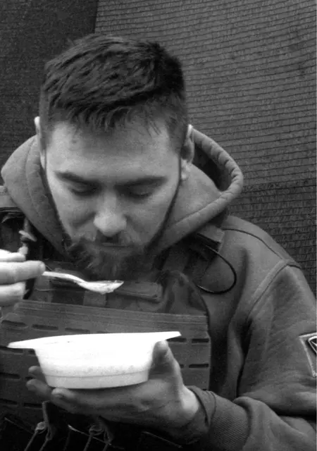 Я Nazar, 27, из Запорожья, ищу знакомства без обязательств