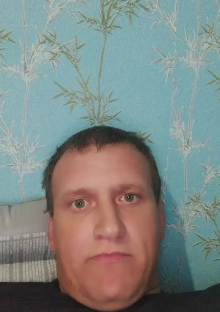 Я Sergej, 36, из Луцка, ищу знакомства на одну ночь