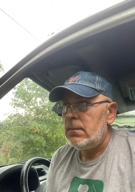 Андрій из Киева, ищу на сайте знакомства на одну ночь