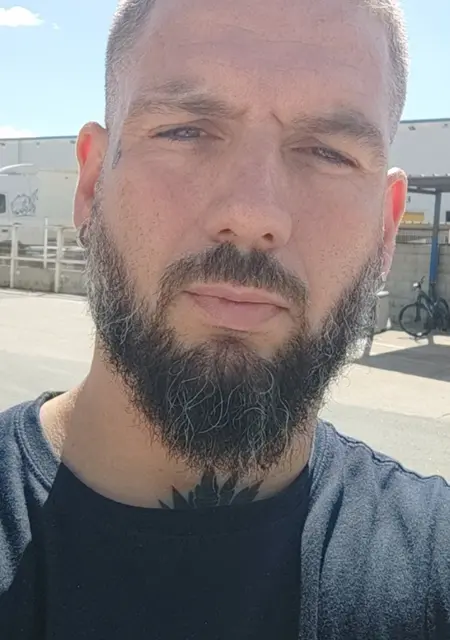 Vikingobjj из Барселоны, ищу на сайте приятное времяпровождение